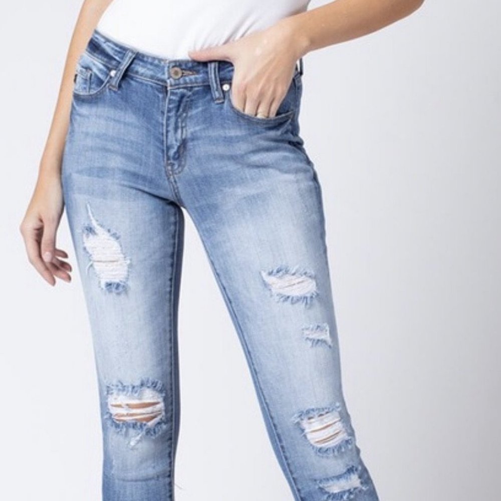 Kan Can Ripped Jeans